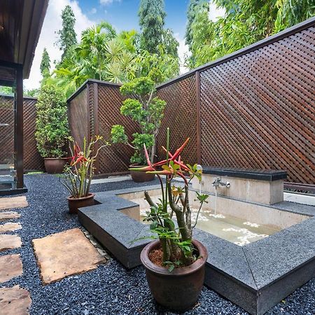 Nai Harn Baan-Bua Villas エクステリア 写真
