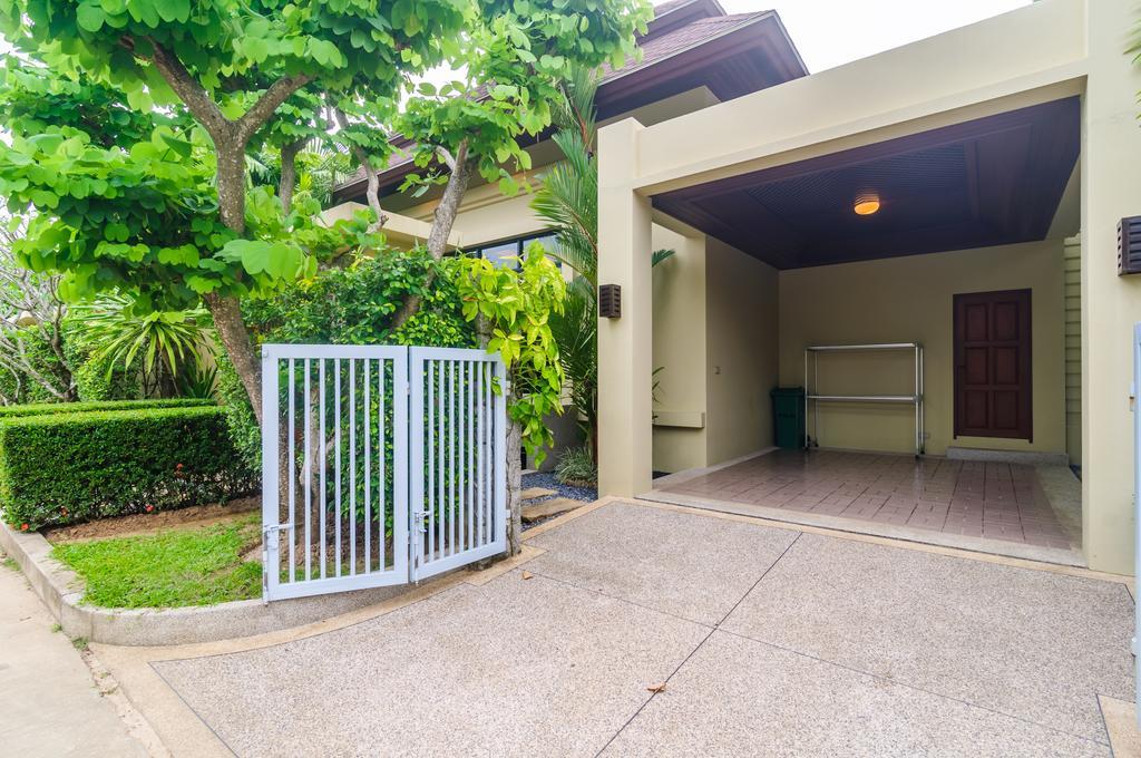 Nai Harn Baan-Bua Villas エクステリア 写真