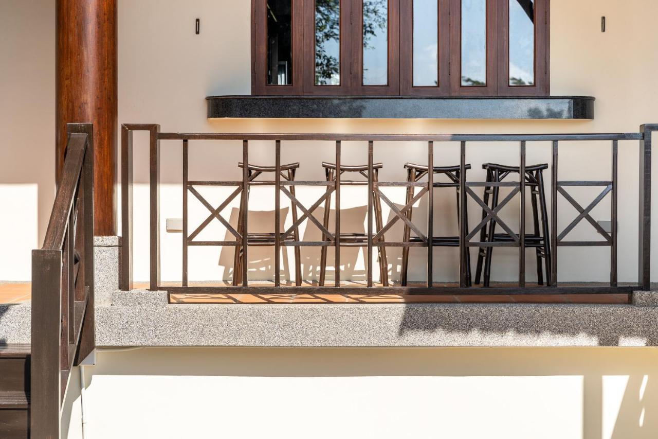 Nai Harn Baan-Bua Villas エクステリア 写真