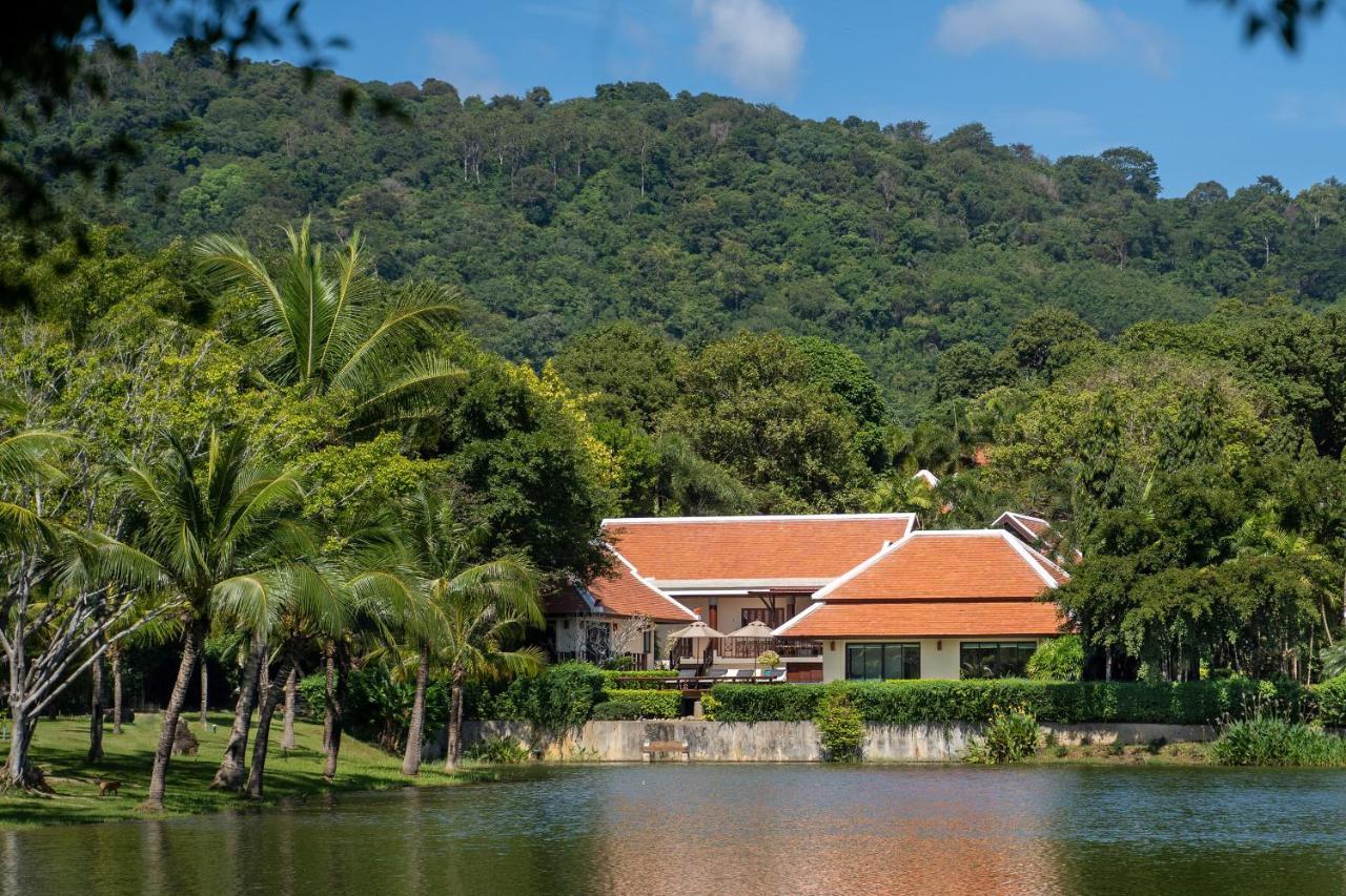 Nai Harn Baan-Bua Villas エクステリア 写真